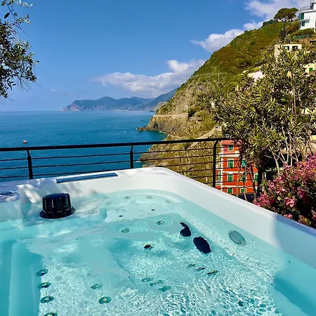 Creuza De Mae Guest house 3*