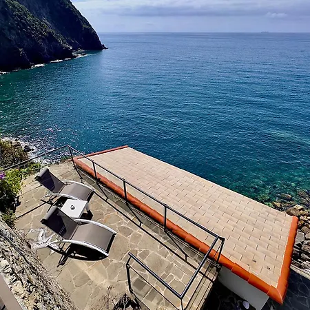 Creuza De Mae Guest house Riomaggiore