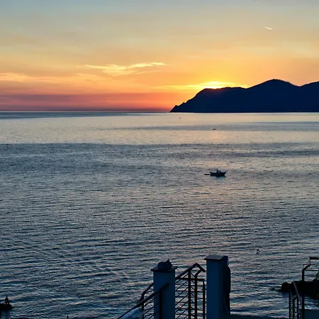 Creuza De Mae Guest house Riomaggiore