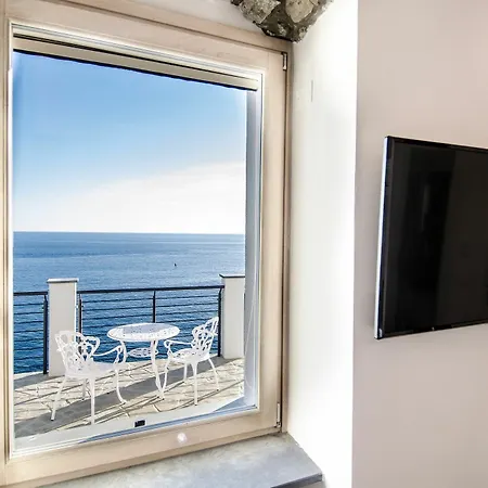 Guest house Creuza De Mae 3*